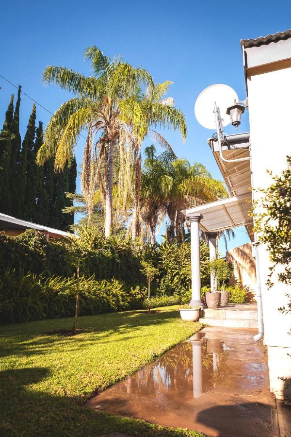 Be My Guest Bed & Breakfast Upington Bagian luar foto